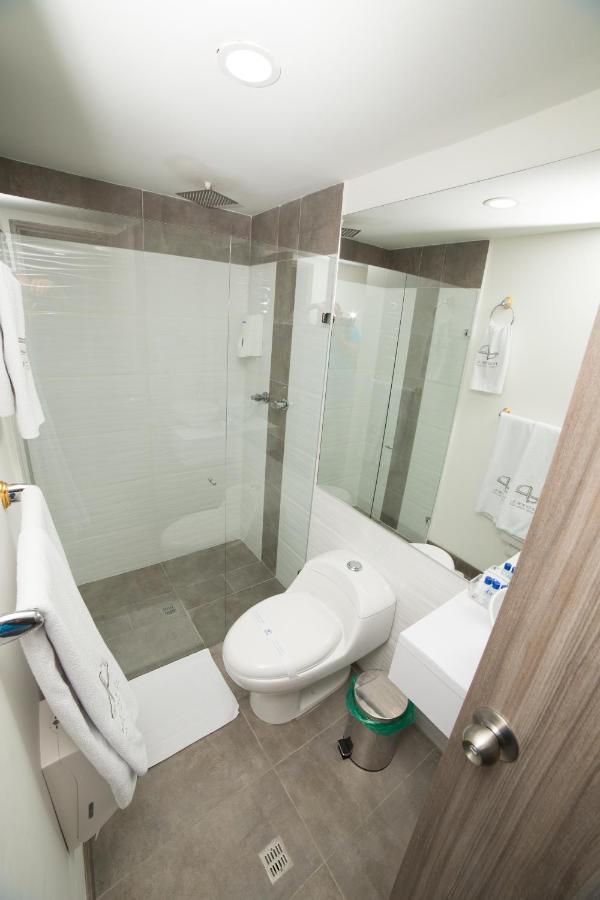Hotel Torre Poblado Медельин Экстерьер фото